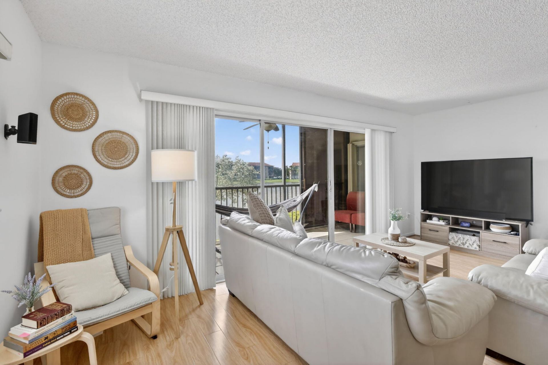 13700 SW 11th Street, Unit 201a, Pembroke Pines, FL 33027 Photo