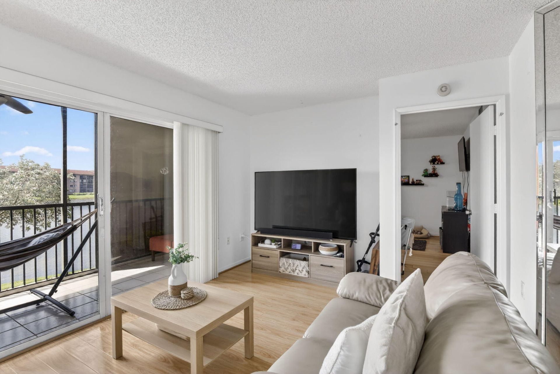 13700 SW 11th Street, Unit 201a, Pembroke Pines, FL 33027 Photo