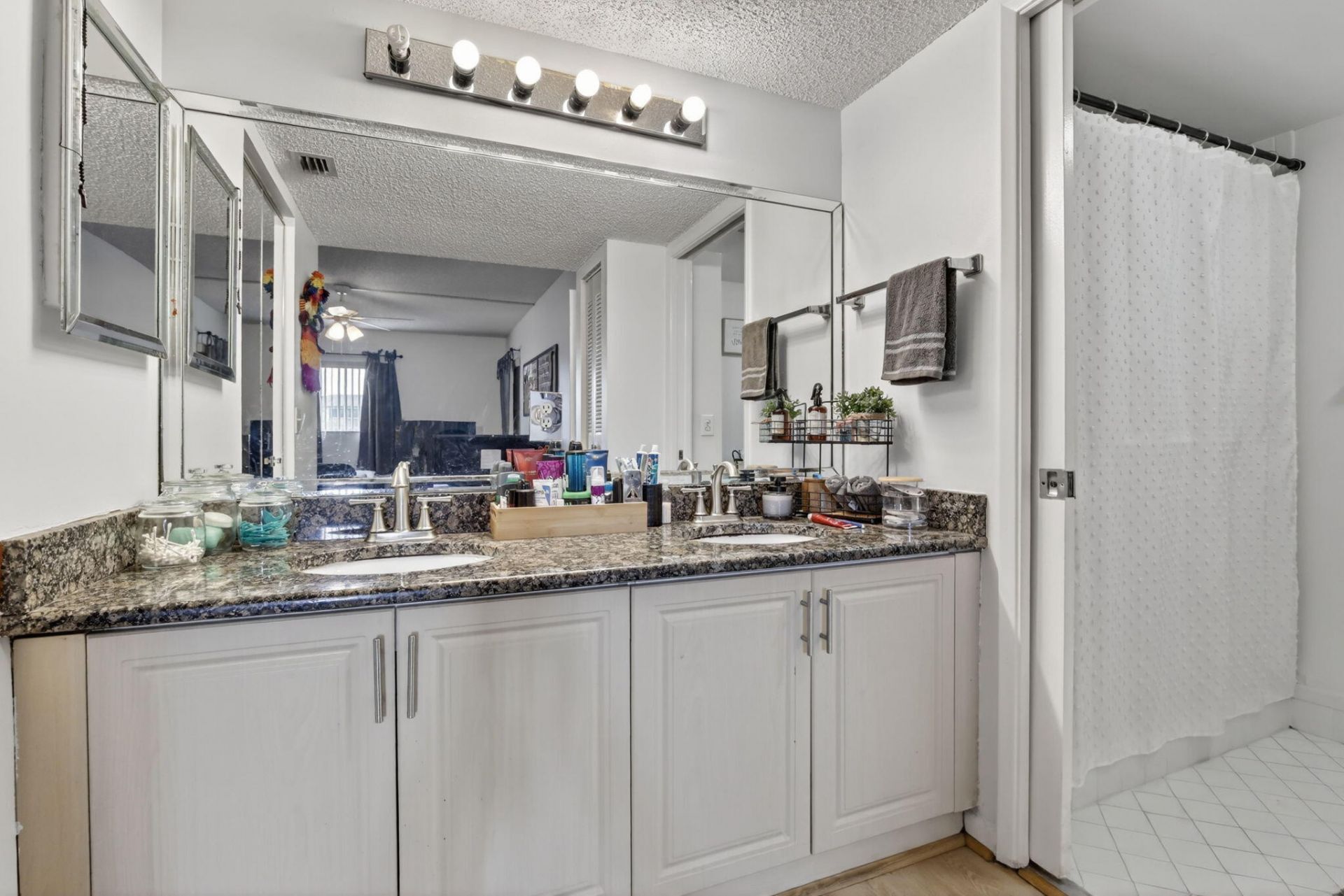 13700 SW 11th Street, Unit 201a, Pembroke Pines, FL 33027 Photo