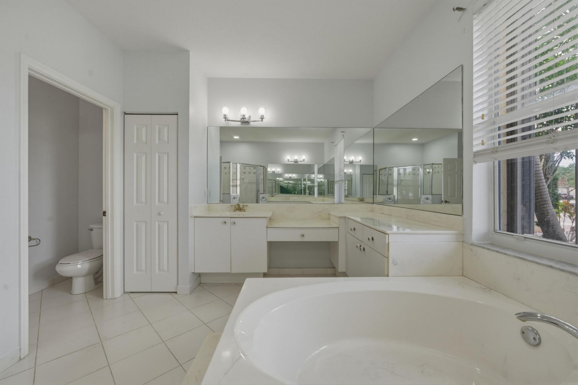 1510 SW 189th Terrace, Pembroke Pines, FL 33029 Photo