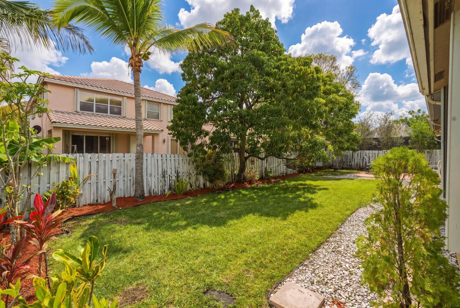 1510 SW 189th Terrace, Pembroke Pines, FL 33029 Photo