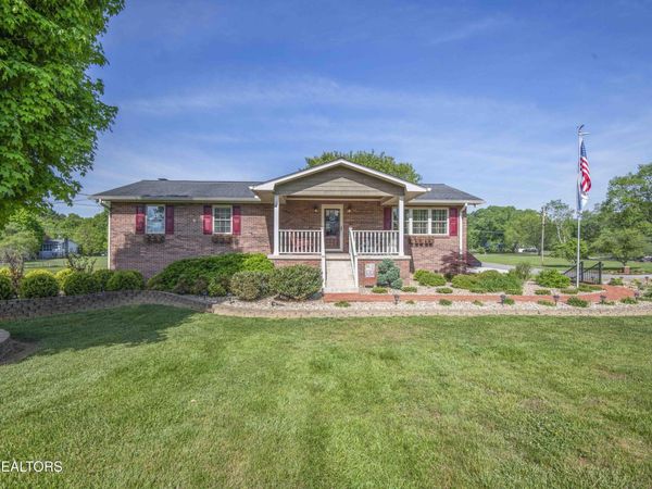 1827 Blakemore Rd, Knoxville, TN 37914