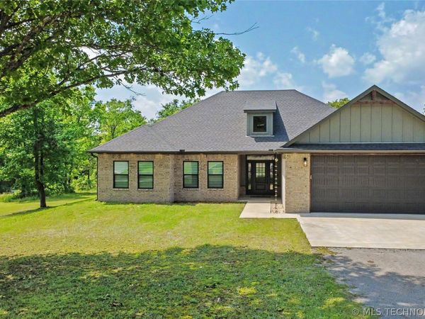 16521 N 573 Road , Tahlequah, OK 74464