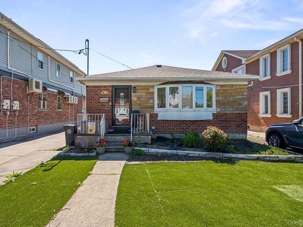 58-12 264th Street, Little Neck, NY 11362