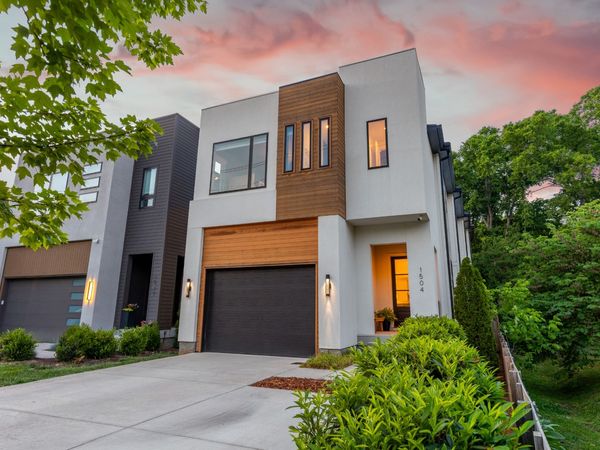 1504 Grandview Dr , Nashville, TN 37215