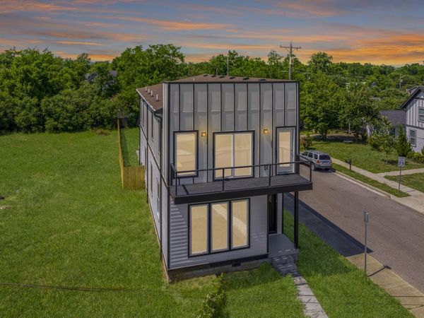 1700 Underwood St, Nashville, TN 37208