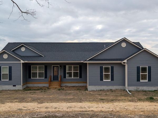 610 Summer City Firetower Road , Pikeville, TN 37367