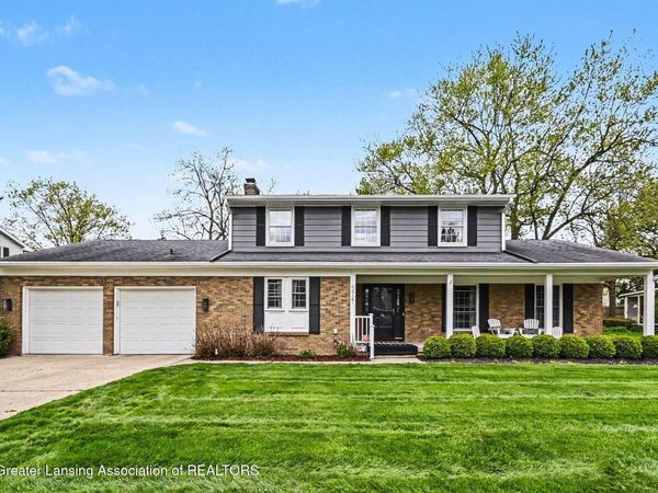 5927 Shadow Lawn Drive, East Lansing, MI 48823