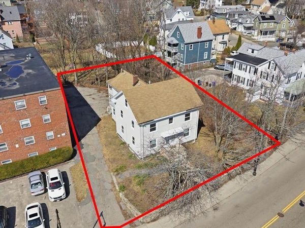 1081 River St, Boston, MA 02136