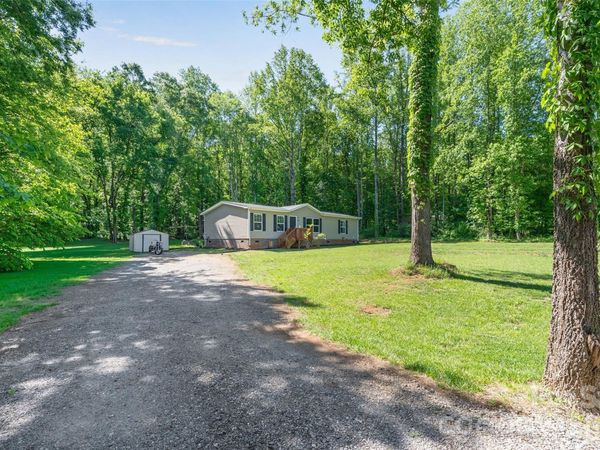 5007 Carlos Road, Catawba, NC 28609