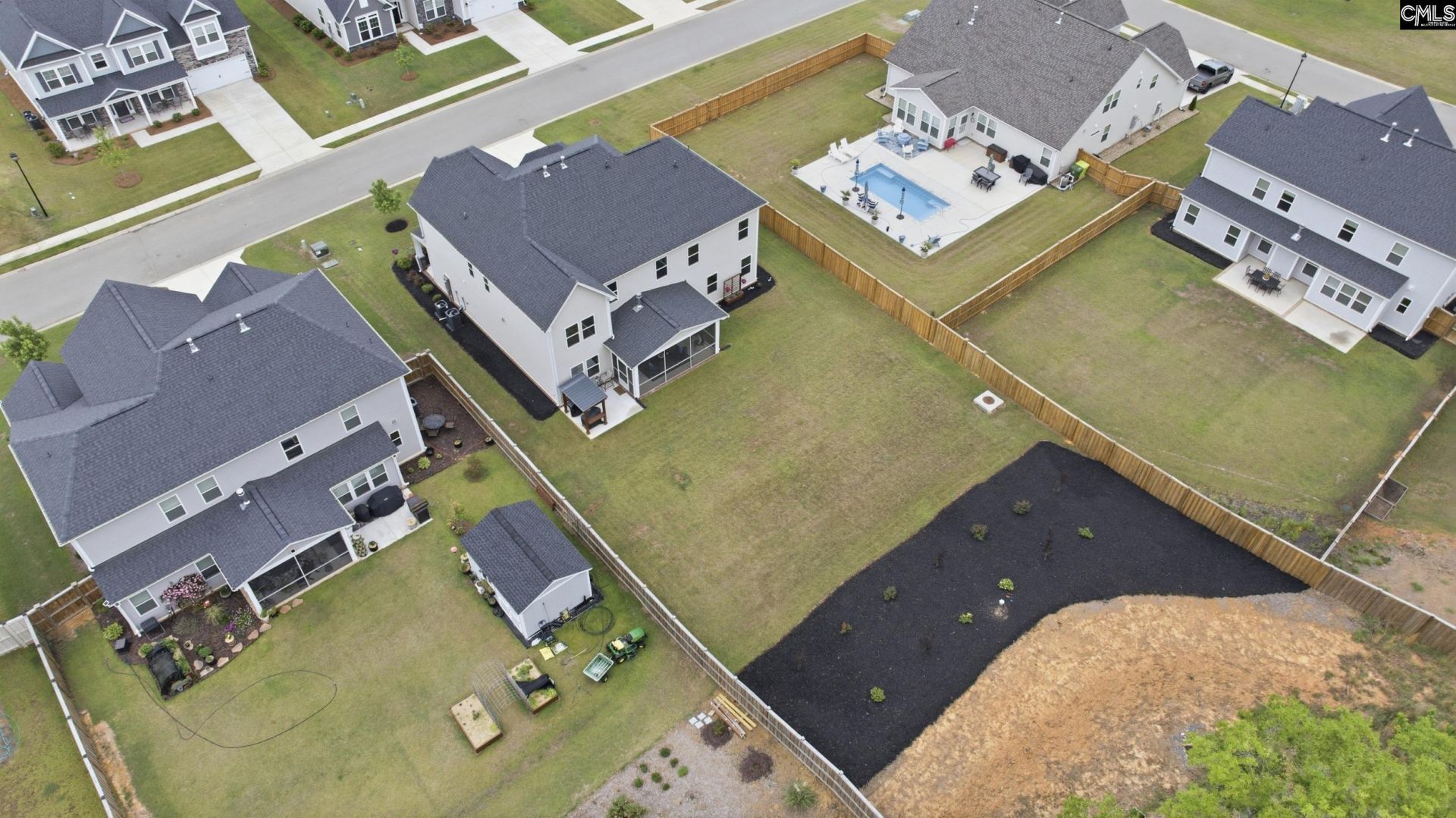 184 River Front Drive  Photo 48