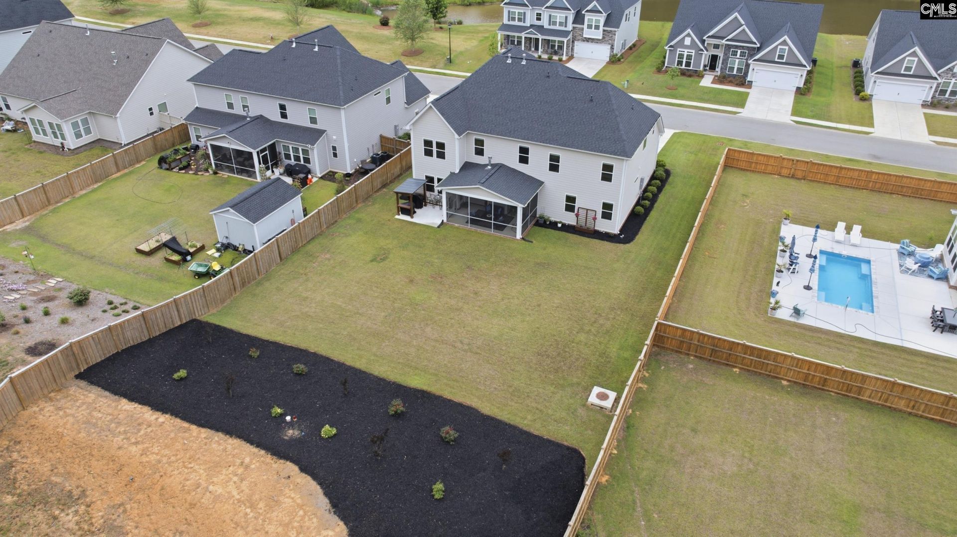 184 River Front Drive  Photo 52