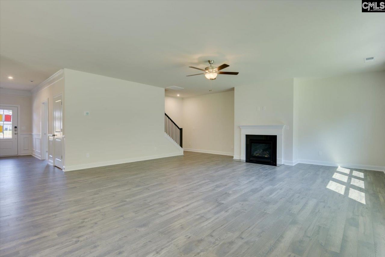 766 Oak Valley Drive  Photo 8