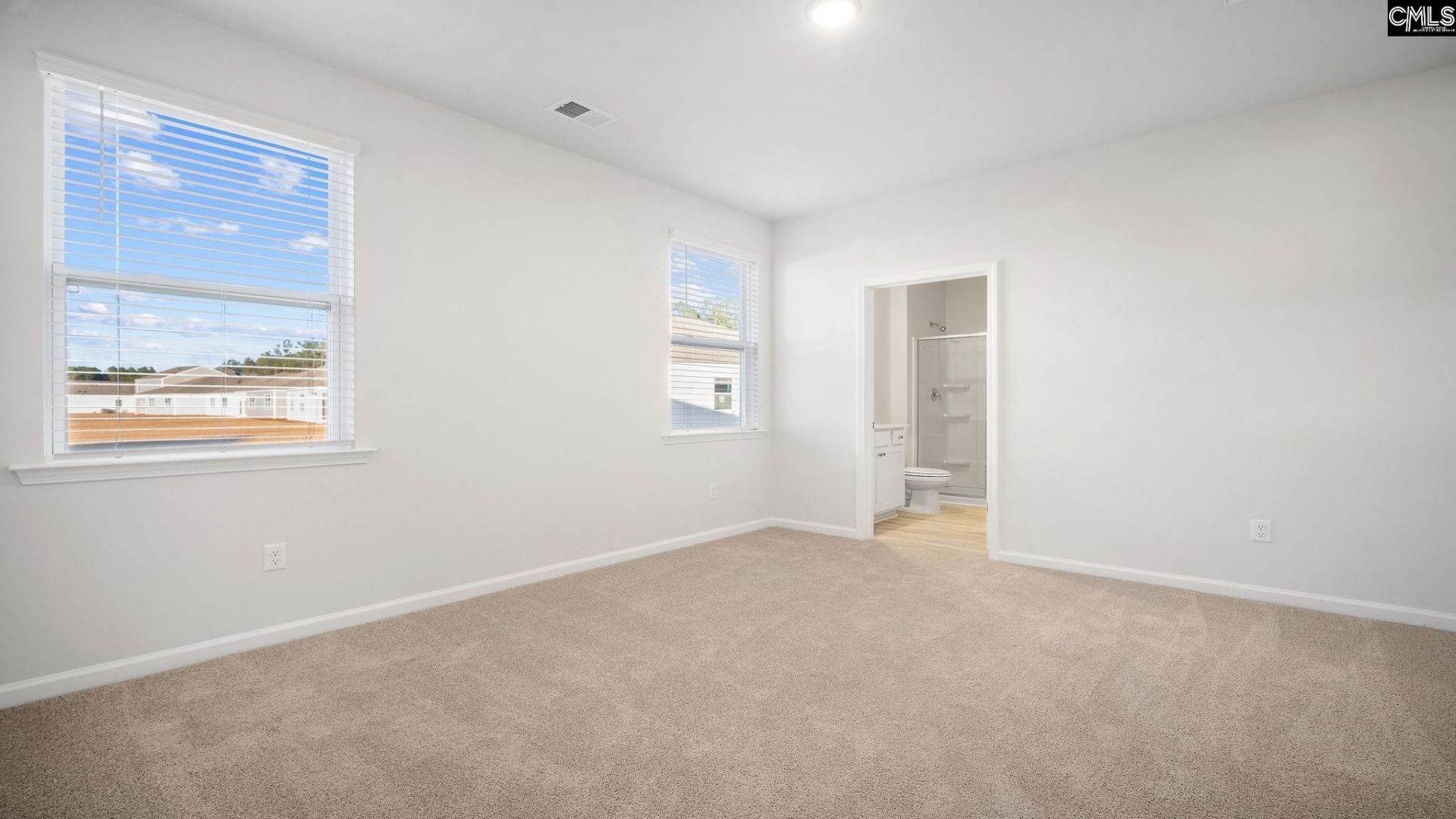 575 Edgetree Drive  Photo 10