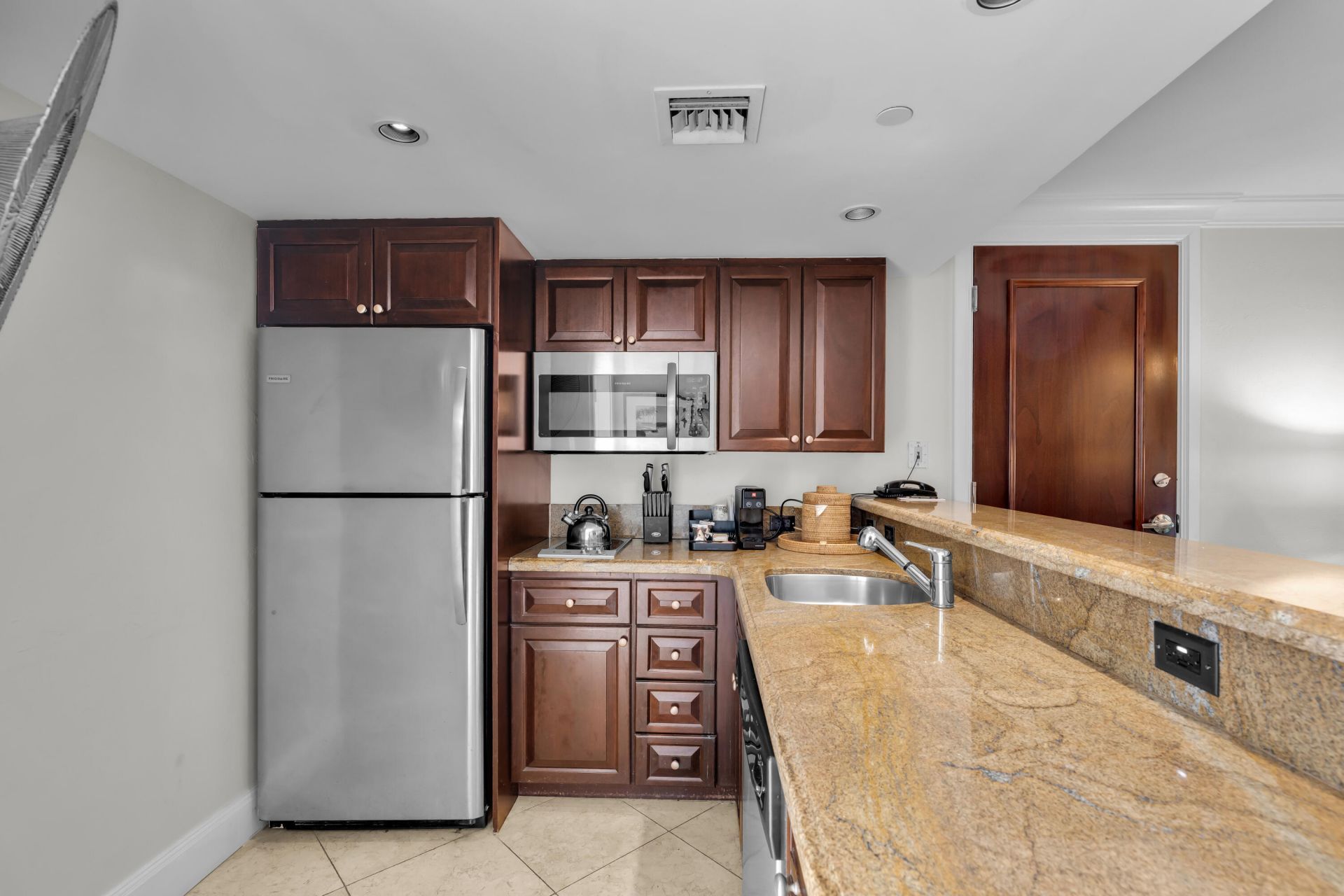 81801 Overseas Highway, Unit # 729, Islamorada, FL 33036 Photo
