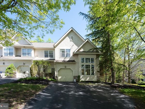 142 GREEN VALLEY CIRCLE, DRESHER, PA 19025
