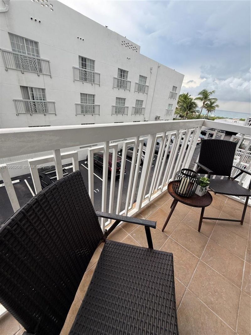 401 Ocean Dr , Unit 324, Miami Beach, FL 33139 Photo