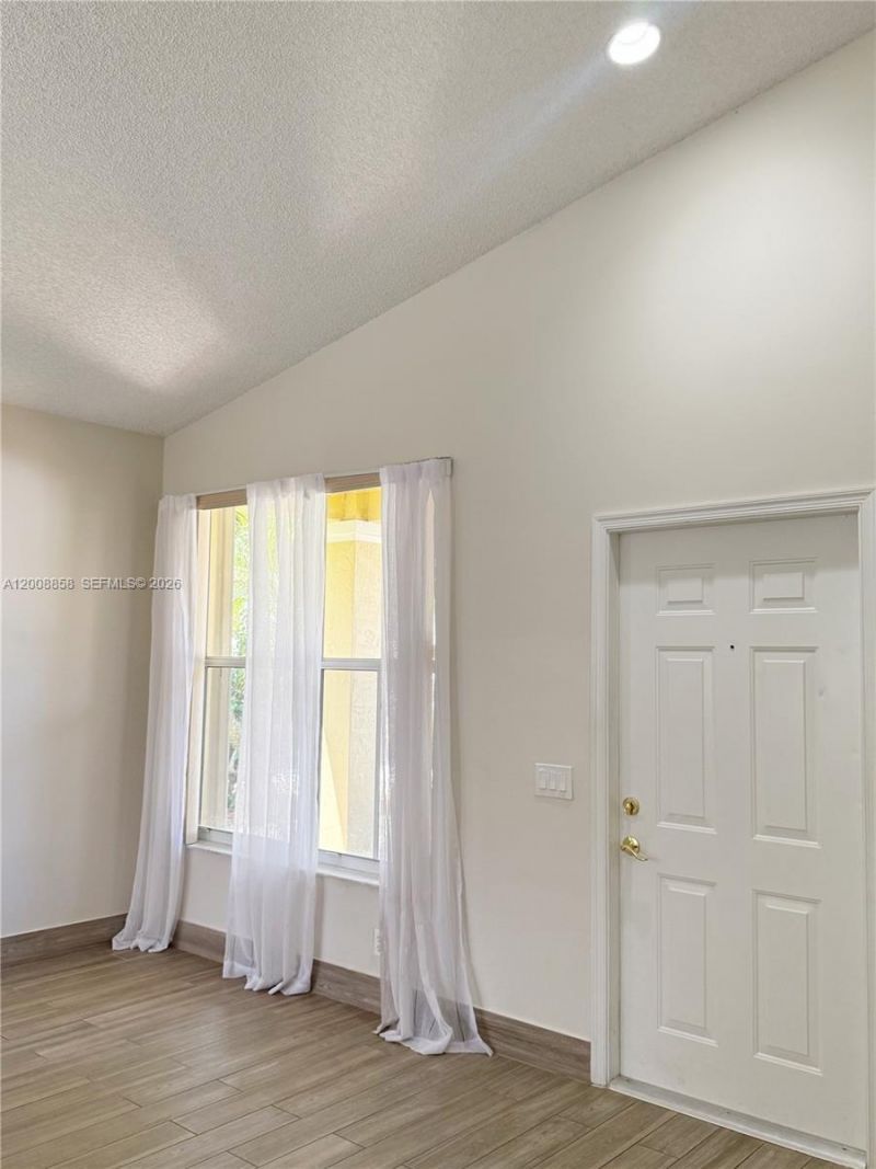 756 Sand Creek Cir , Weston, FL 33327 Photo
