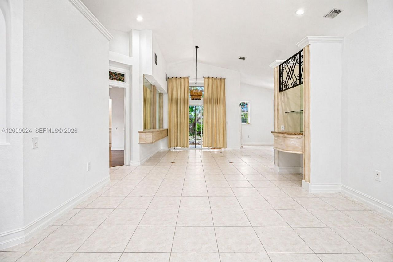 9437 SW 183rd Ter , Palmetto Bay, FL 33157 Photo