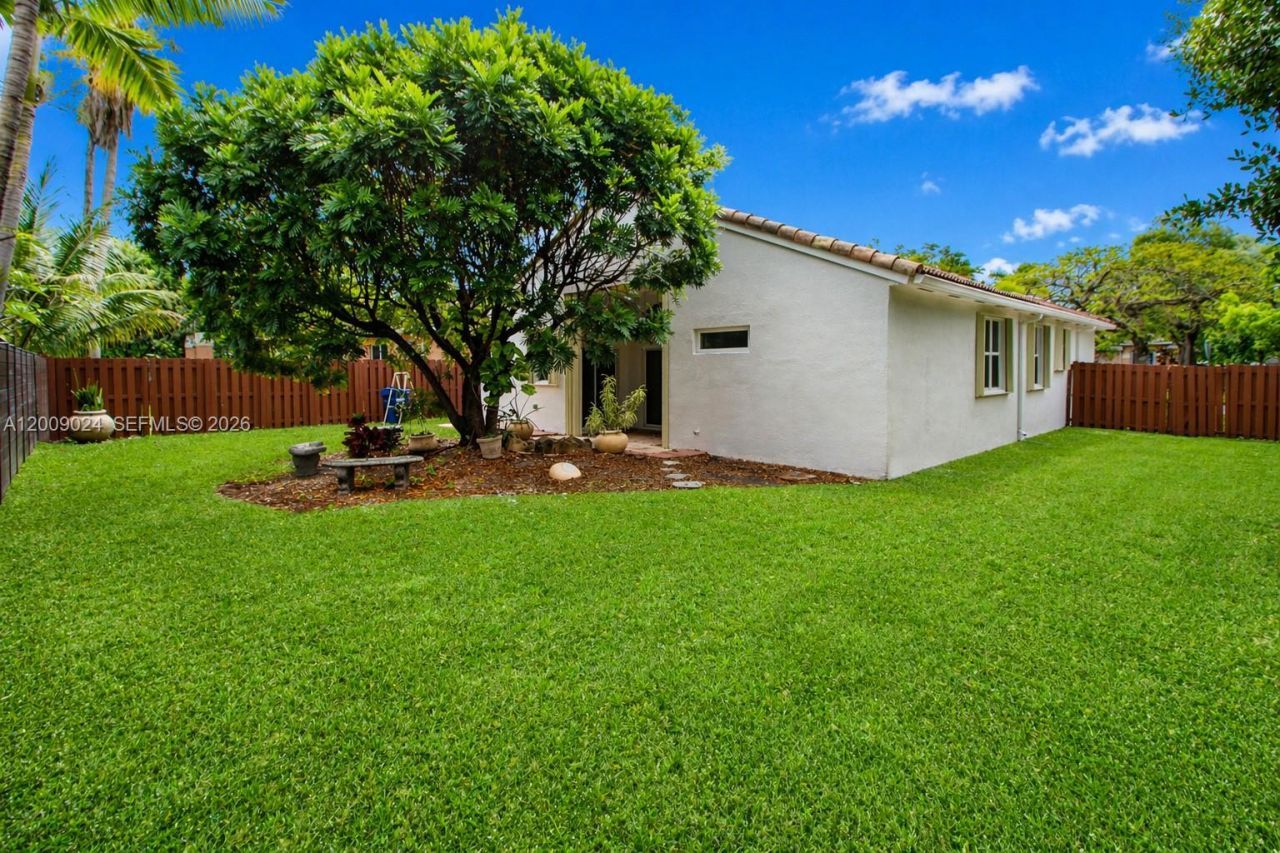 9437 SW 183rd Ter , Palmetto Bay, FL 33157 Photo