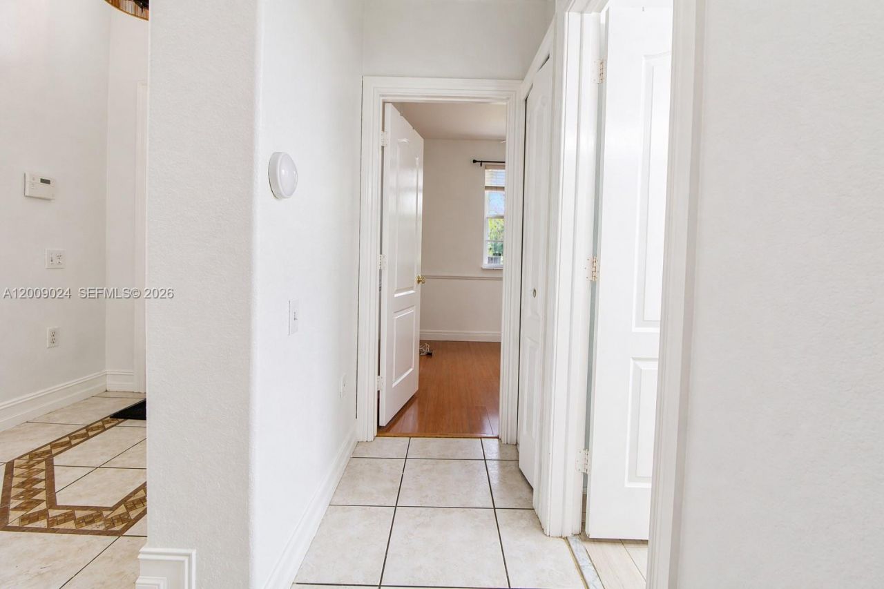 9437 SW 183rd Ter , Palmetto Bay, FL 33157 Photo