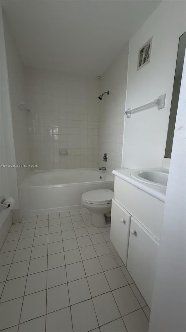 4435 SW 160th Ave, Unit 214, Miramar, FL 33027 Photo