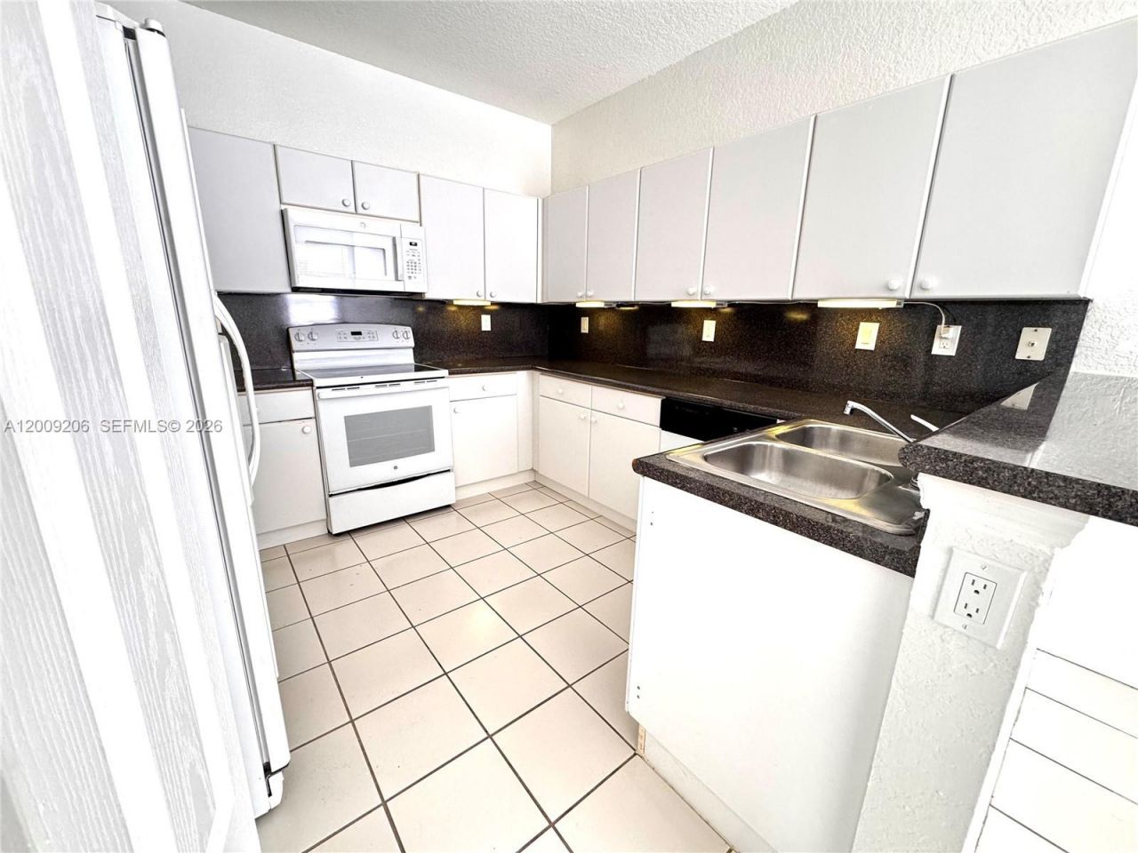 4435 SW 160th Ave, Unit 214, Miramar, FL 33027 Photo