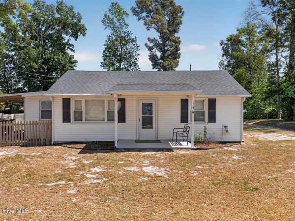 119 Midland Lane, Sneads Ferry, NC 28460