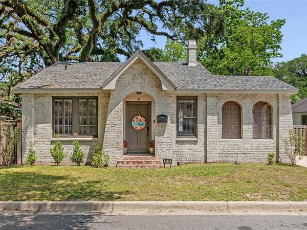 2716 Edgewood Street, Mobile, AL 36607