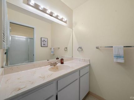 1439 Ski Run Boulevard, Unit H4, South Lake Tahoe, CA 96150 Photo