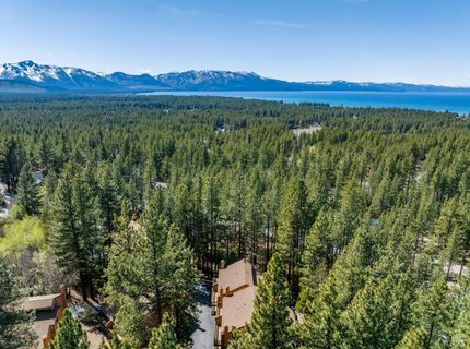 1439 Ski Run Boulevard, Unit H4, South Lake Tahoe, CA 96150 Photo