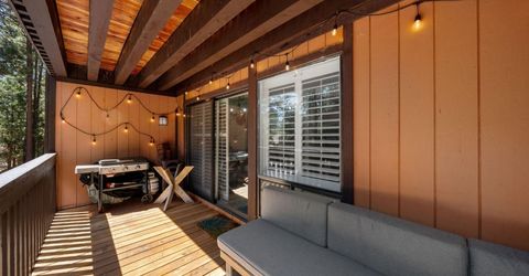 1439 Ski Run Boulevard, Unit H4, South Lake Tahoe, CA 96150 Photo