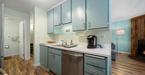 1439 Ski Run Boulevard, Unit H4, South Lake Tahoe, CA 96150 Photo