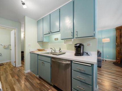 1439 Ski Run Boulevard, Unit H4, South Lake Tahoe, CA 96150 Photo