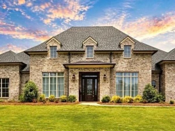 614 Greenhaven, Oxford, MS 38655