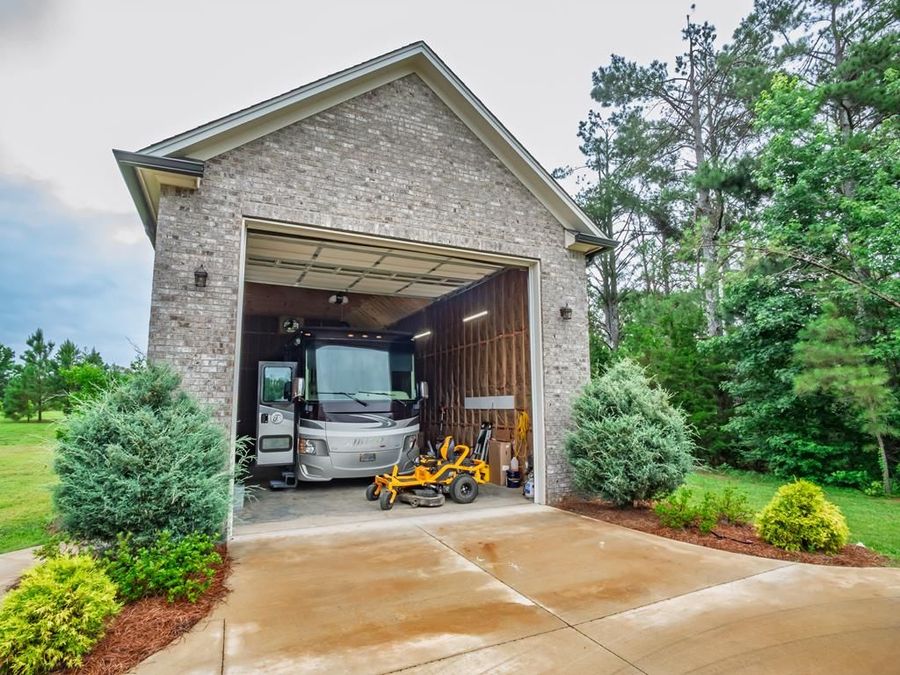 Property Image 104