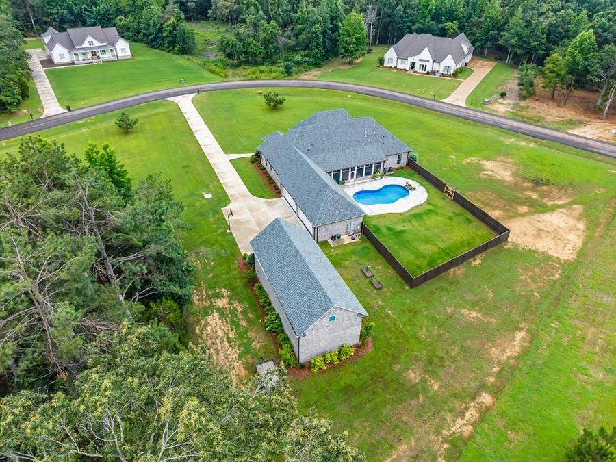 Property Image 94