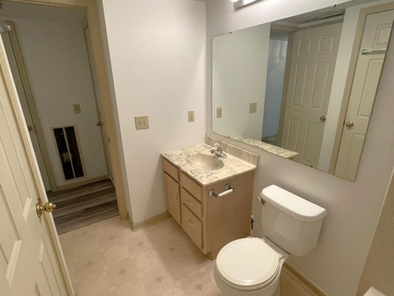 4200 Endeavor Drive, Unit 302, Colerain Township, OH 45252 Photo 18