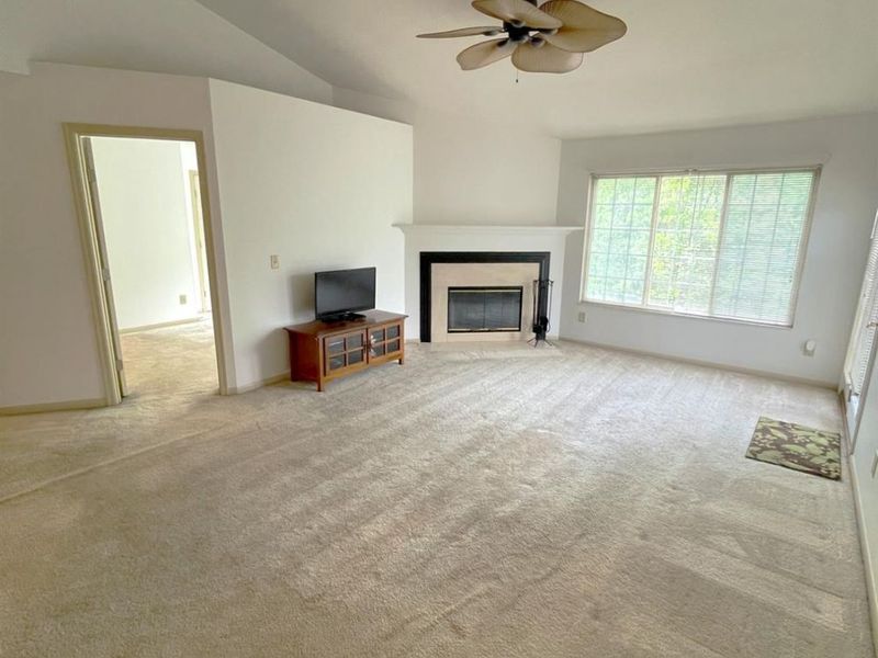 4200 Endeavor Drive, Unit 302, Colerain Township, OH 45252 Photo 5