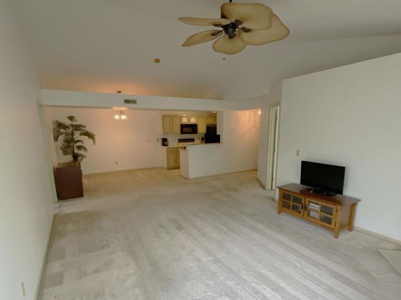 4200 Endeavor Drive, Unit 302, Colerain Township, OH 45252 Photo 8