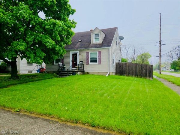 2402 E 35th Street , Lorain, OH 44055