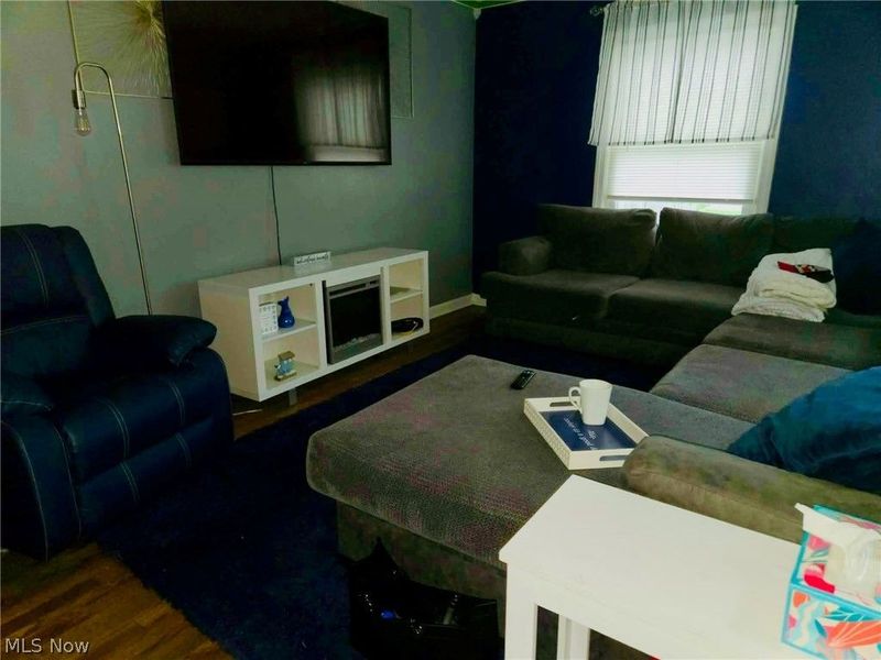 2402 E 35th Street, Lorain, OH 44055 Photo 7