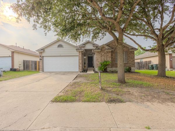208 Discovery, Kyle, TX 78640