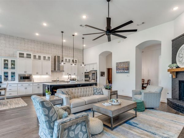 22306 Cape Travis BND, Lago Vista, TX 78645