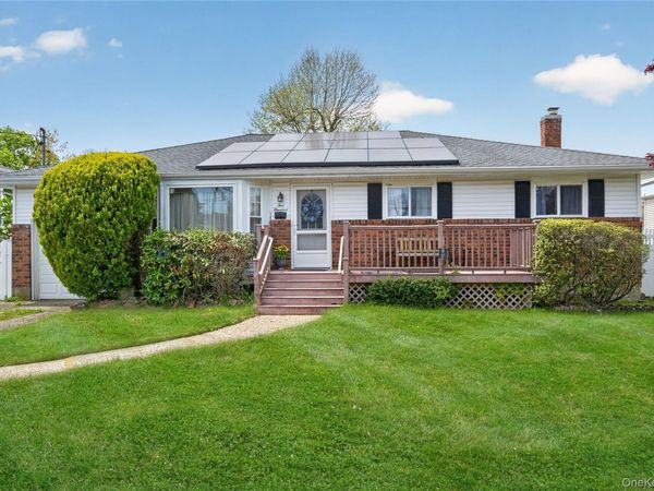500 Fenimore Avenue, North Babylon, NY 11703