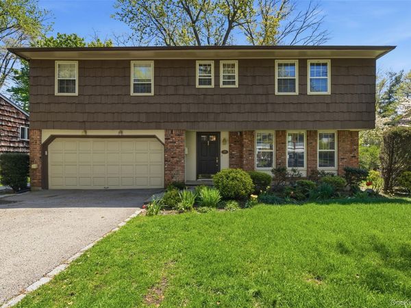 25 Sherwood Drive, Larchmont, NY 10538