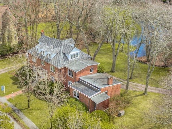 24 Radcliff Rd, Newton, MA 02468