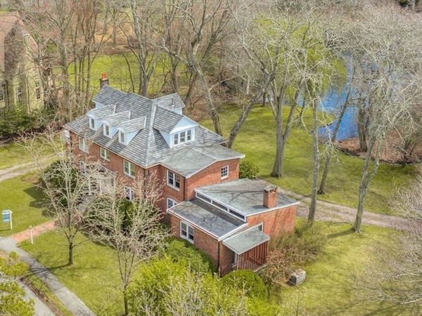 24 Radcliff Rd, Newton, MA 02468