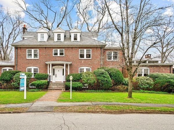 24 Radcliff Rd, Newton, MA 02468