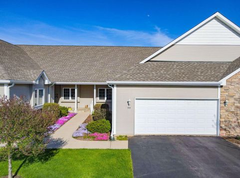 Main Photo